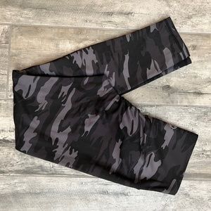 Camo Scrunch Leggings